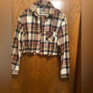 FOREVER 21 - Plaid Crop Distressed Top Size S EUC Women/Junior